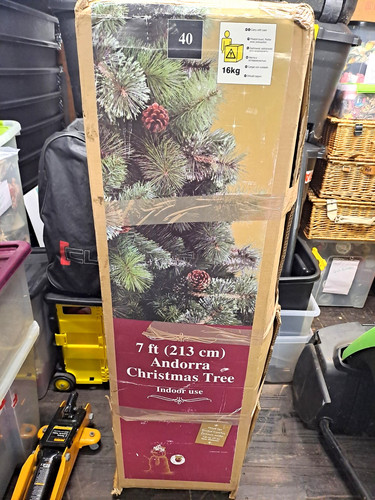 Artificial 7ft green - artificial,